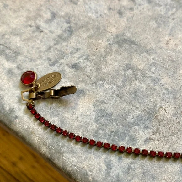 Vintage Liz Palacios Dainty Gold Tone Bracelet - Picture 14 of 16